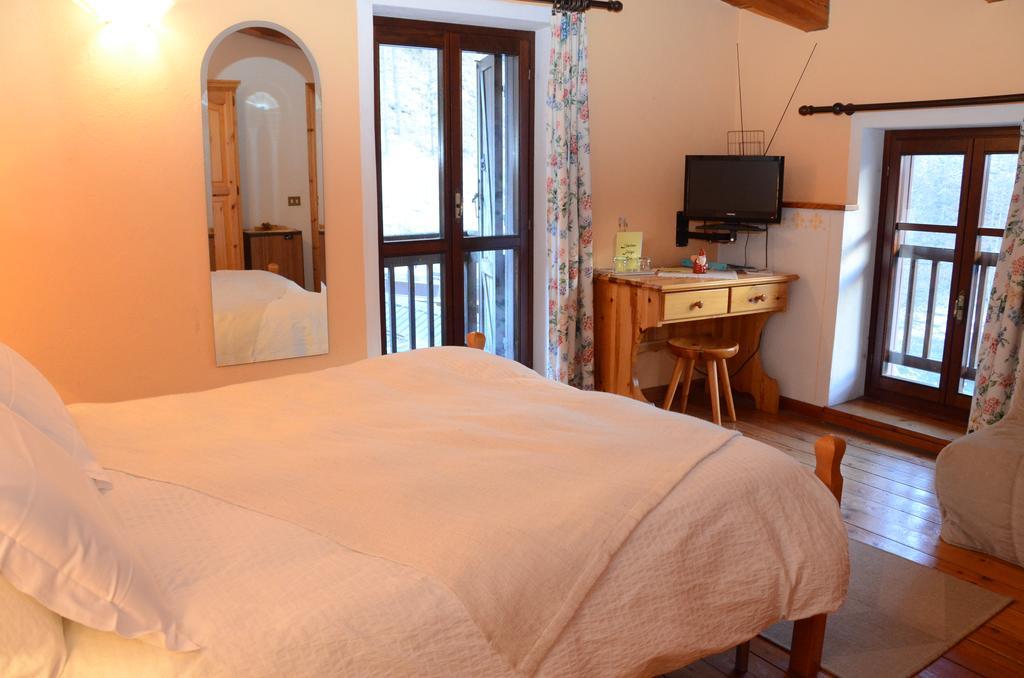 Hotel Residence Lago Laux Fenestrelle Εξωτερικό φωτογραφία